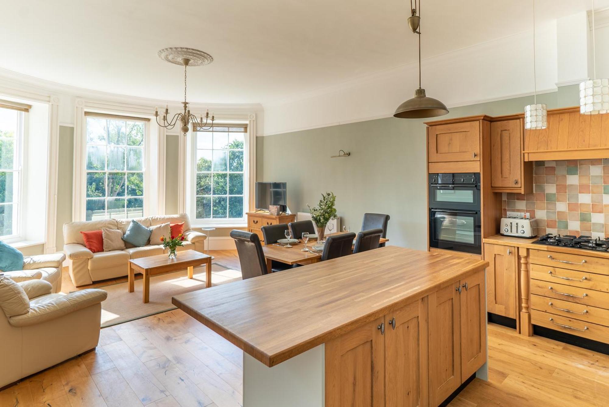 Holyland House - Greenacres Estates Lamphey Dış mekan fotoğraf