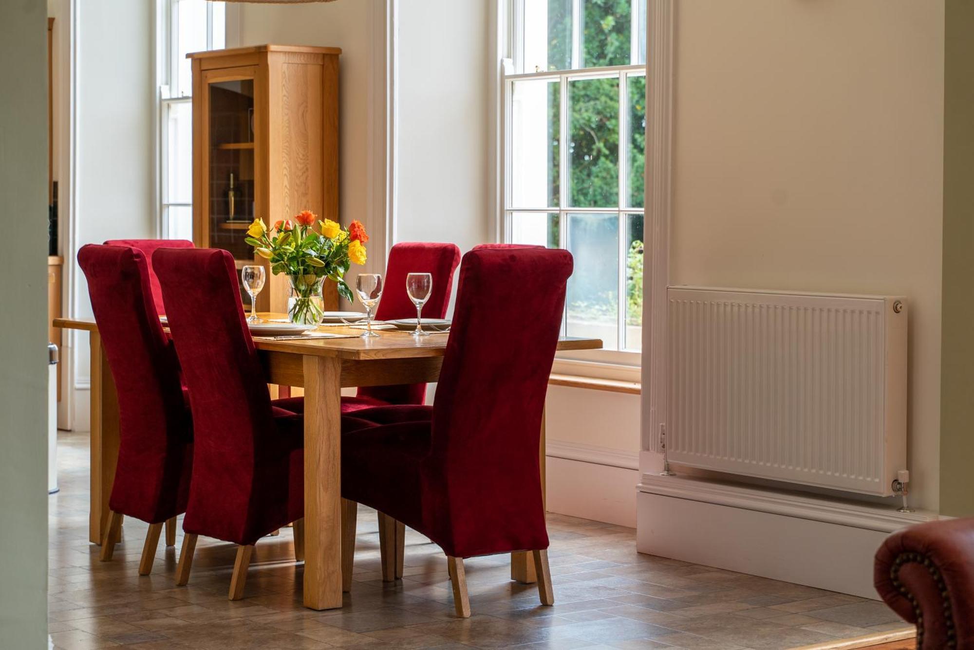 Holyland House - Greenacres Estates Lamphey Dış mekan fotoğraf